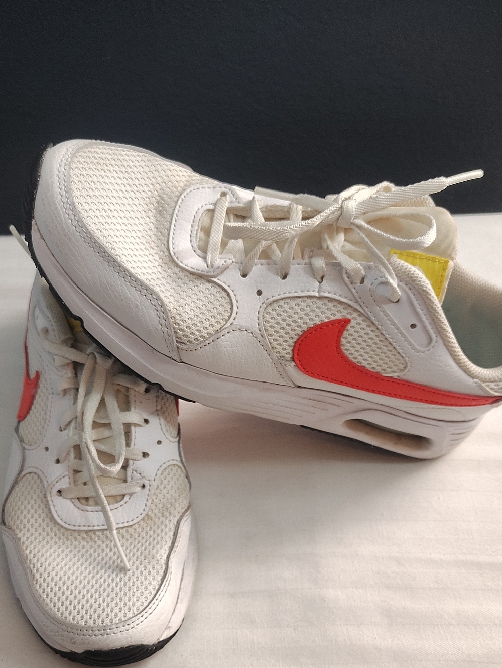 Nike Air Max SC Women's Sneakers White Bright Crimson  Pink Foam Size 7.5
